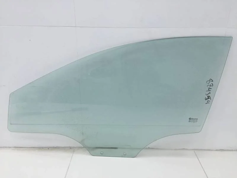 Стекло двери передней левой Hyundai Solaris 2010-2017