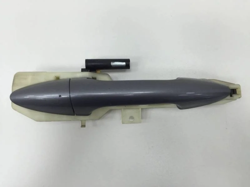 Ручка двери наружная правая Hyundai Solaris 2010-2017