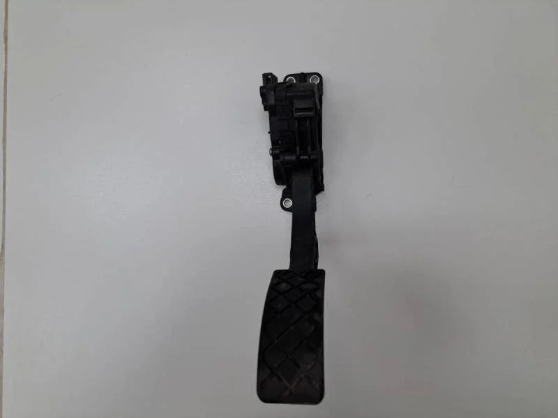 Педаль газа Volkswagen Polo (Sed RUS) 2011>