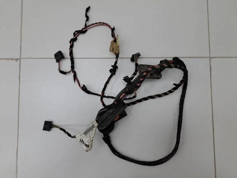 Проводка двери Volkswagen Polo (Sed RUS) 2011>