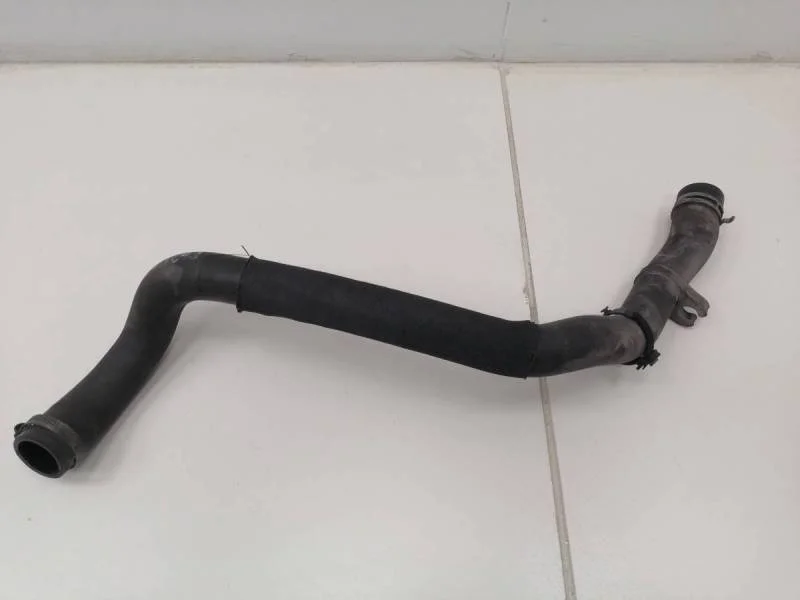 Патрубок радиатора охлаждения Volkswagen Polo (Sed RUS) 2011>