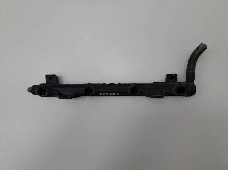 Рейка топливная (рампа) Volkswagen Polo (Sed RUS) 2011>