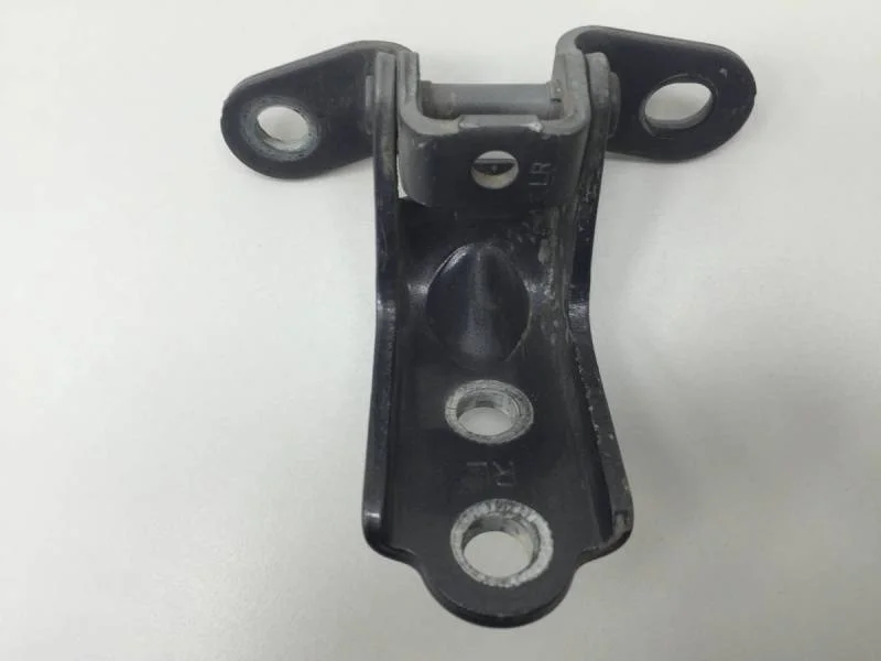 Петля двери задней правой нижняя Hyundai Solaris 2010-2017