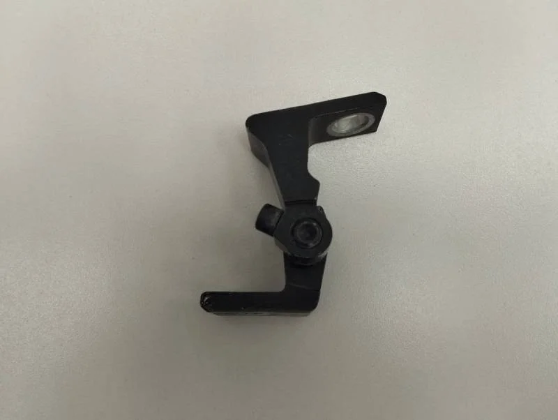 Петля двери Volkswagen Polo (Sed RUS) 2011>