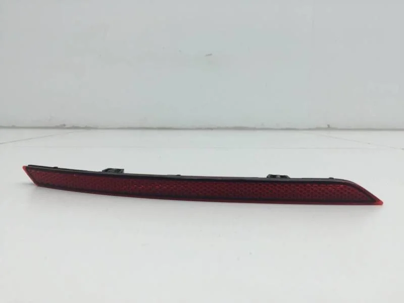 Отражатель в бампер задний левый Volkswagen Polo (Sed RUS) 2011>