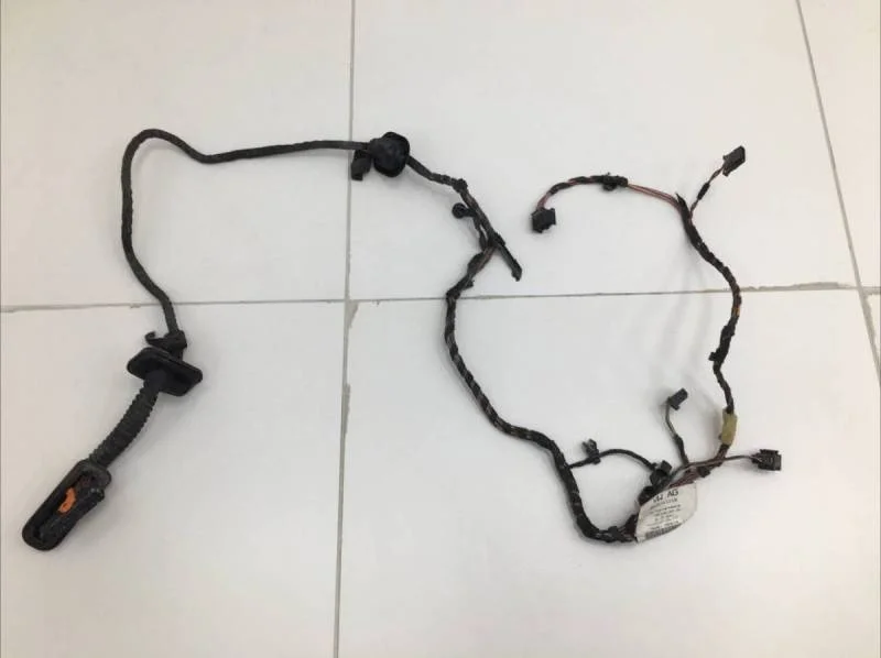 Проводка двери Volkswagen Polo (Sed RUS) 2011>