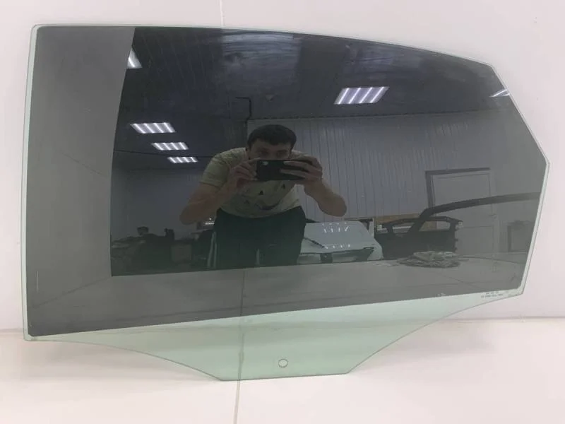 Стекло двери задней левой Volkswagen Polo (Sed RUS) 2011>