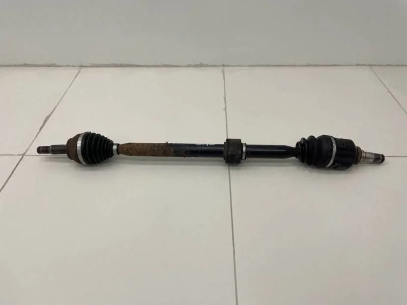 Полуось передняя правая Toyota Corolla E150 2006-2013
