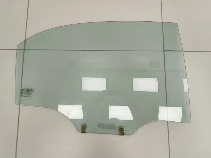 Стекло двери задней правой Chevrolet Lacetti (J200) 2003-2013