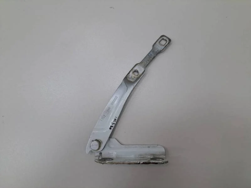 Петля капота левая Renault Sandero 2014>