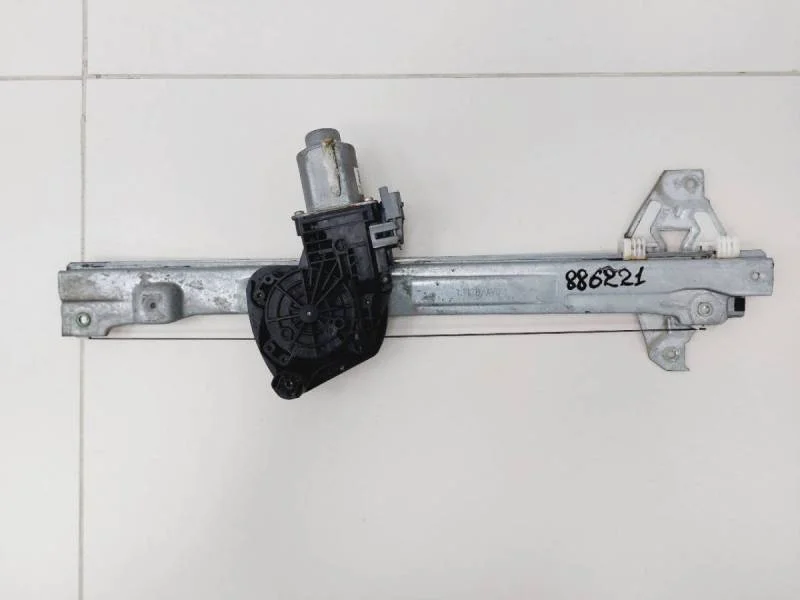 Стеклоподъемник электр. передний левый Citroen C4 2011>