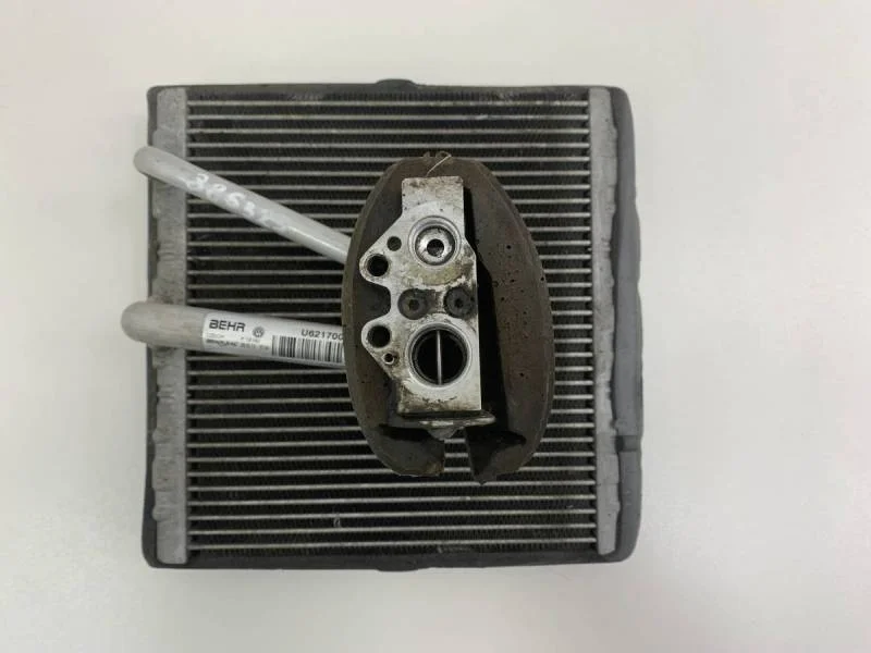 Испаритель кондиционера Volkswagen Polo (Sed RUS) 2011>