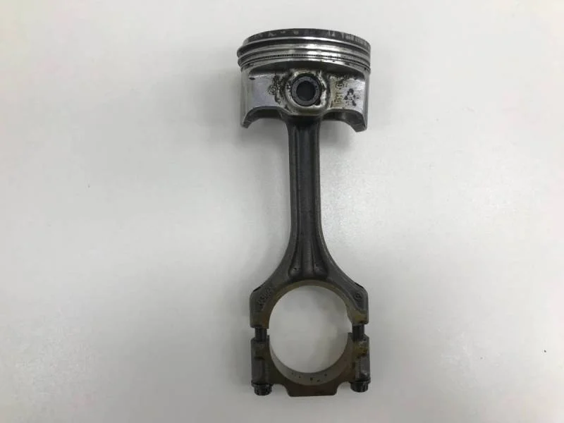 Поршень с шатуном Volkswagen Polo (Sed RUS) 2011>