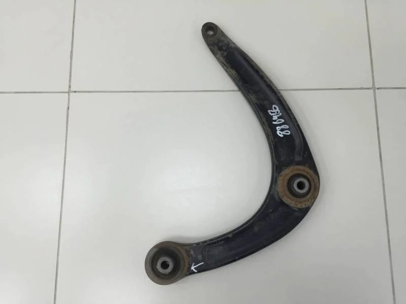 Рычаг передний левый Citroen C4 2011>