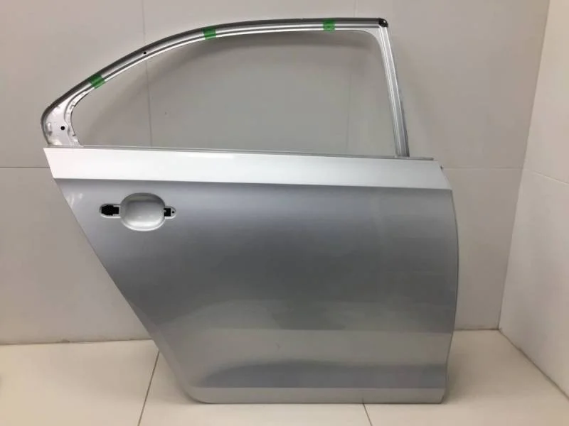 Дверь задняя правая Skoda Rapid 2012-2020