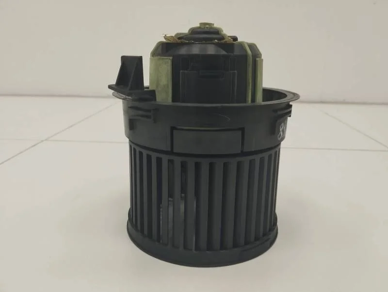 Моторчик отопителя Citroen C4 2011>