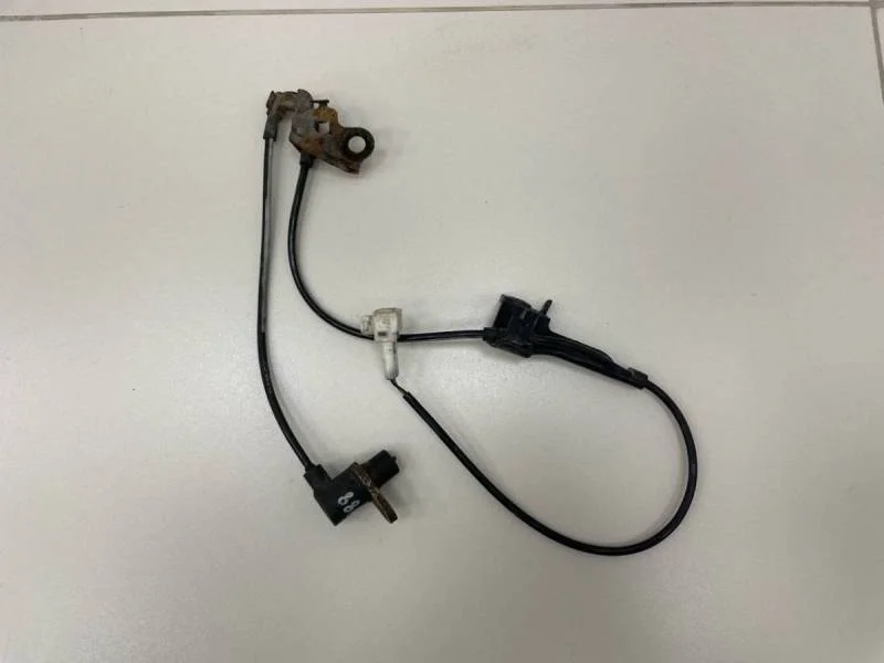 Датчик ABS передний левый Toyota Corolla E120 2001-2007