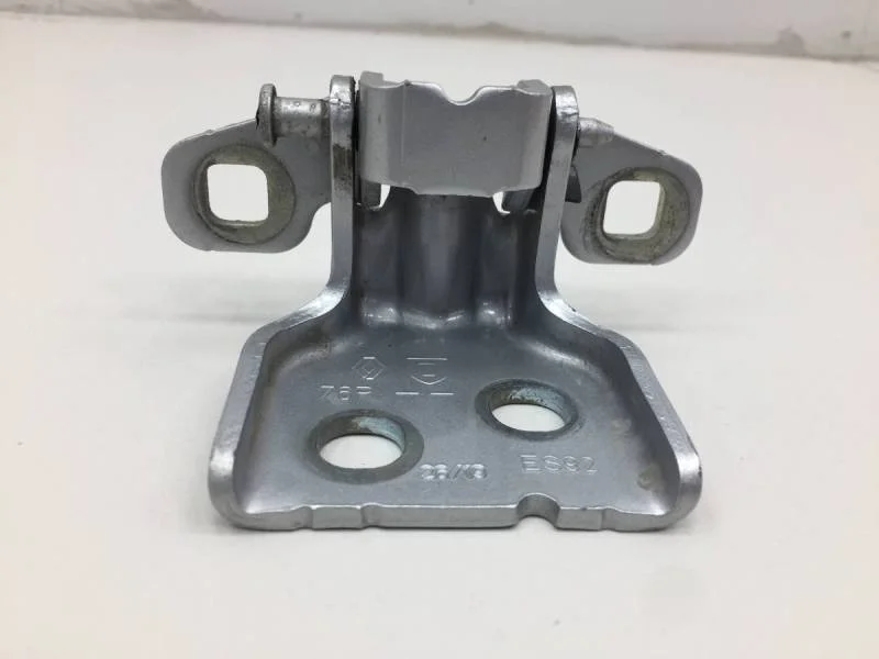 Петля двери Lada Vesta 2015>