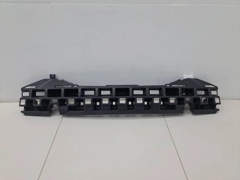 Наполнитель переднего бампера Hyundai Solaris 2010-2017