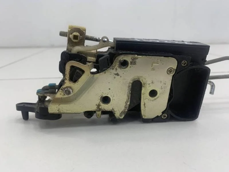 Замок двери задней левой Chevrolet Lacetti (J200) 2003-2013