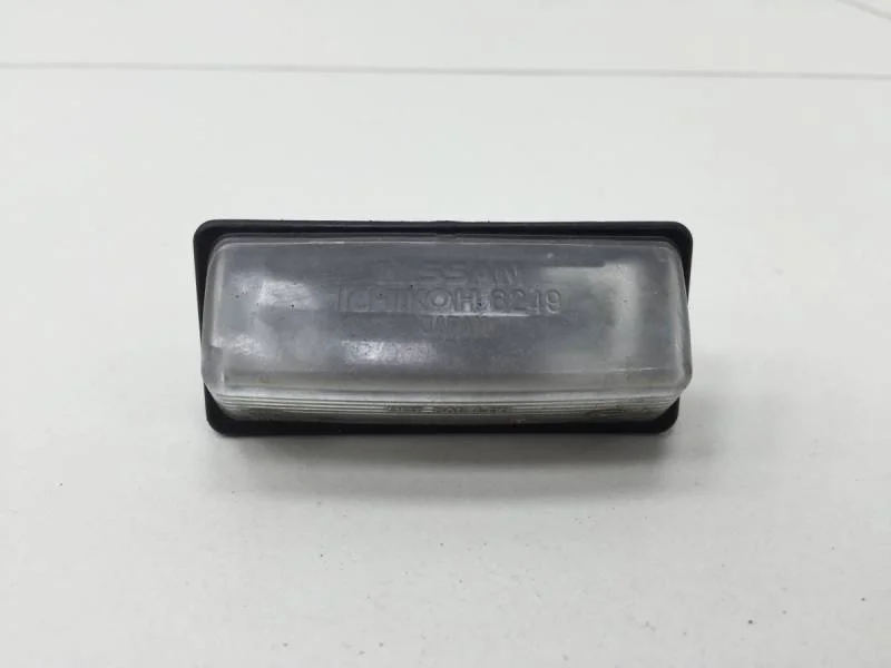 Фонарь подсветки номера Nissan Teana J32 2008-2013