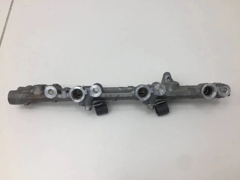Рейка топливная (рампа) Lexus GS 300/400/430 (S190) 2005-2011