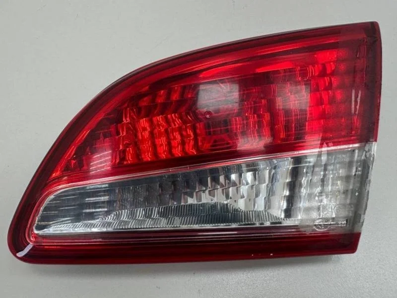 Фонарь задний внутренний правый Nissan Almera 3 (G11, G15) 2012>