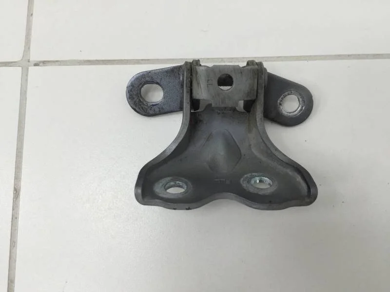 Петля двери передней левой нижняя Kia Rio 4 (FB) 2017>