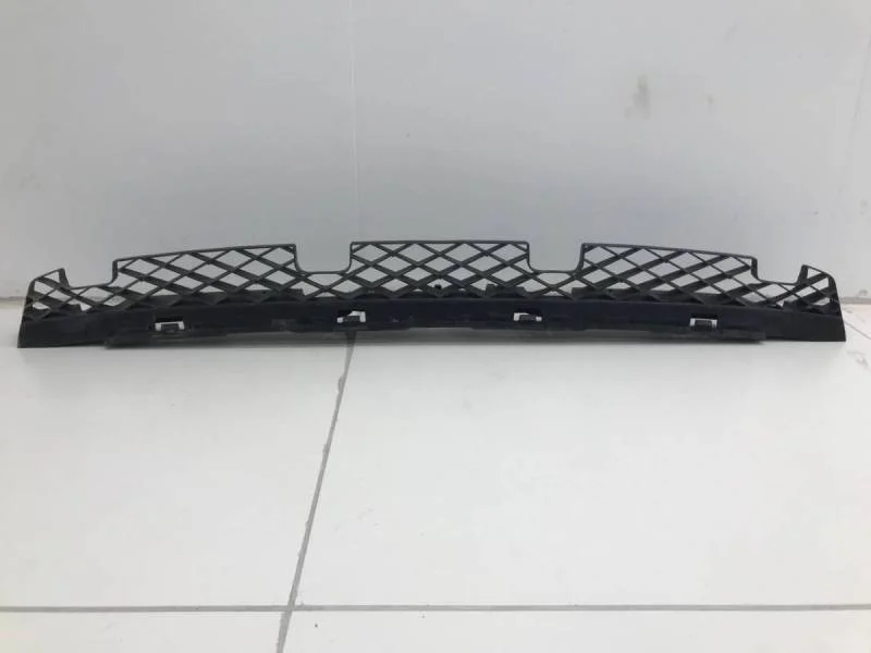 Кронштейн заднего бампера Volkswagen Passat B7 2011-2015