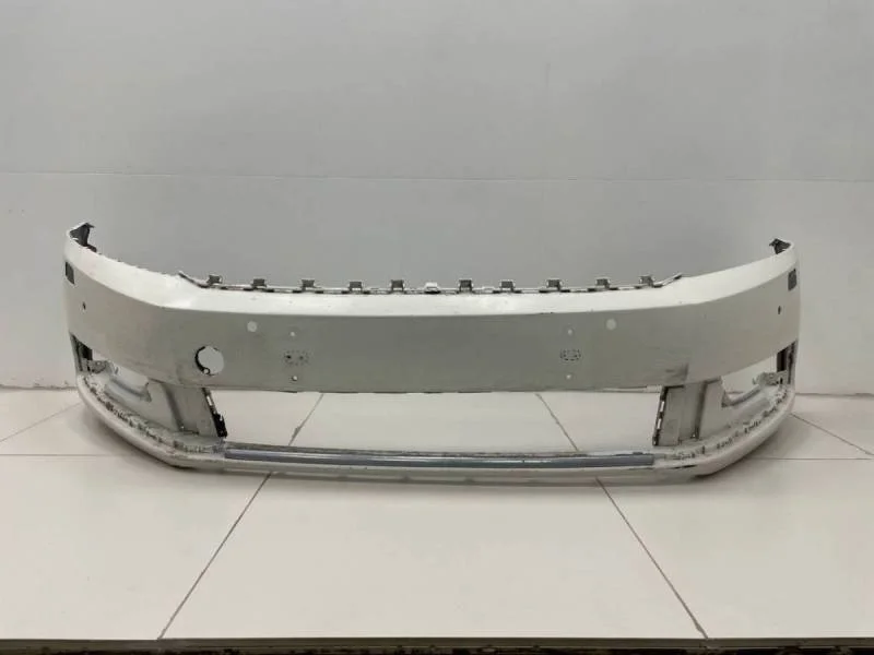 Бампер передний Volkswagen Passat B7 2011-2015