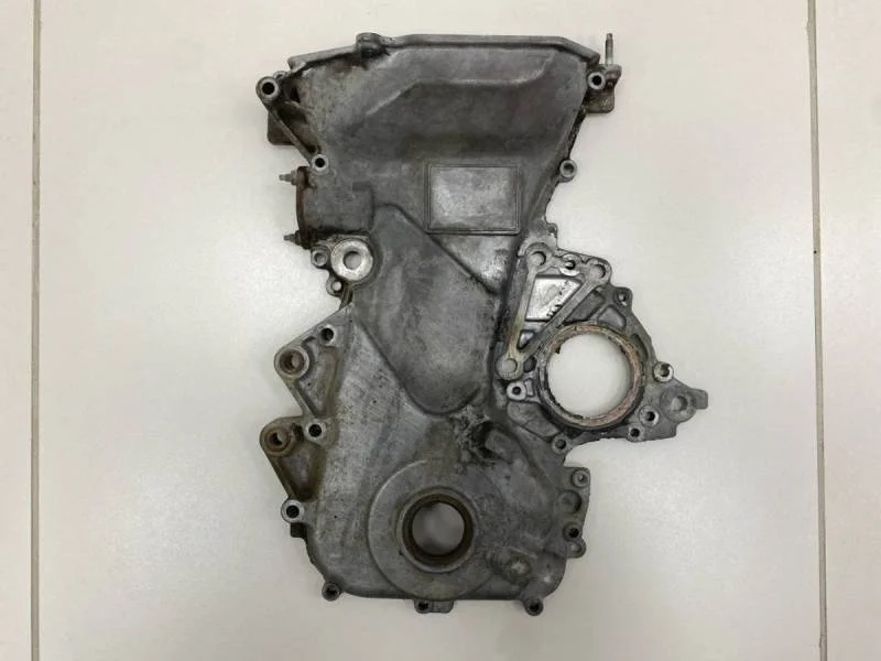 Крышка двигателя передняя Toyota Corolla E120 2001-2007