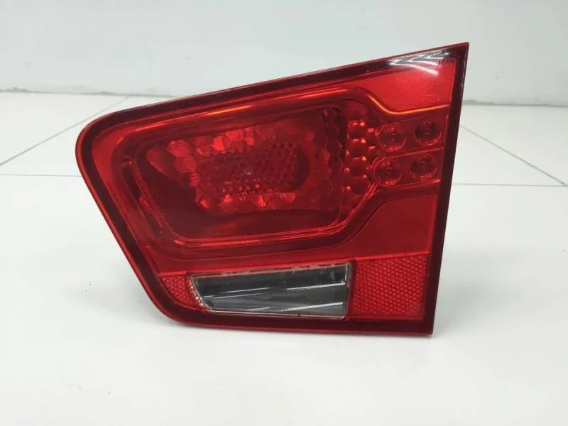 Фонарь задний внутренний правый Kia Cerato (TD) 2009-2013