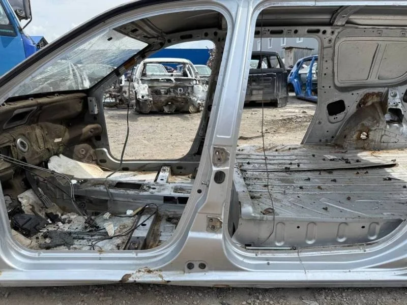 Порог со стойкой левый Lada Largus 2012>