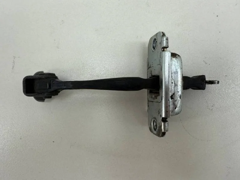 Ограничитель двери Kia Rio 3 (UB) 2011-2017