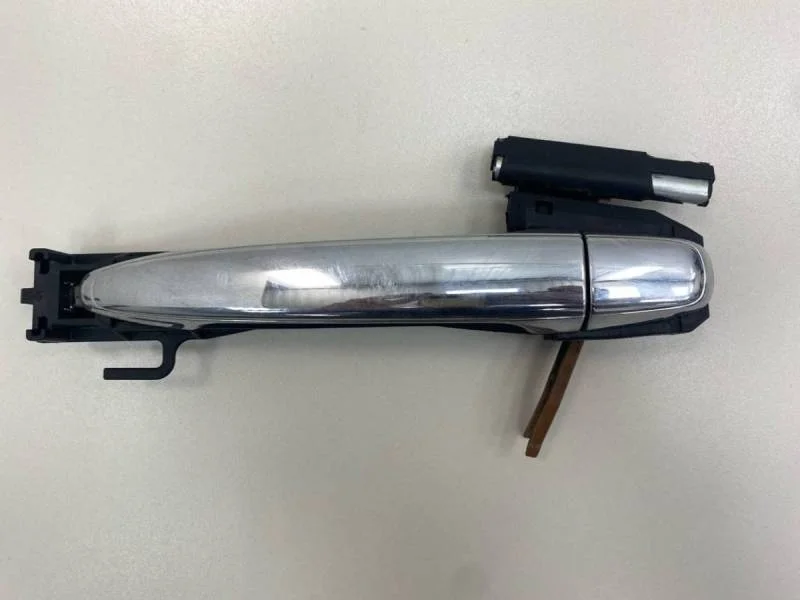 Ручка двери задней наружная левая Lexus RX 300/330/350/400h (XU30) 2003-2009