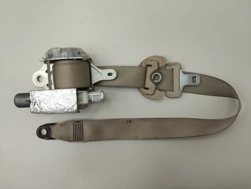 Ремень безопасности с пиропатроном Lexus RX 300/330/350/400h (XU30) 2003-2009