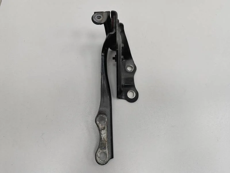 Петля капота левая Toyota Land Cruiser (J200) 2007-2015