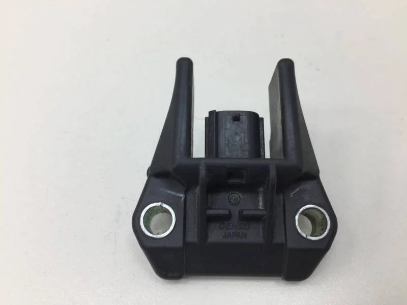 Датчик AIR BAG Lexus RX 300/330/350/400h (XU30) 2003-2009