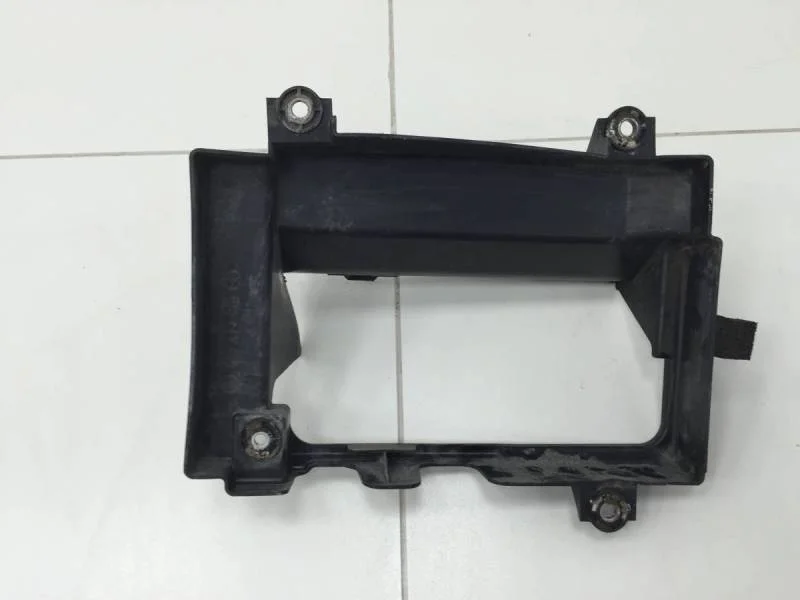 Воздухозаборник (наружный) Toyota Land Cruiser (J200) 2007-2015