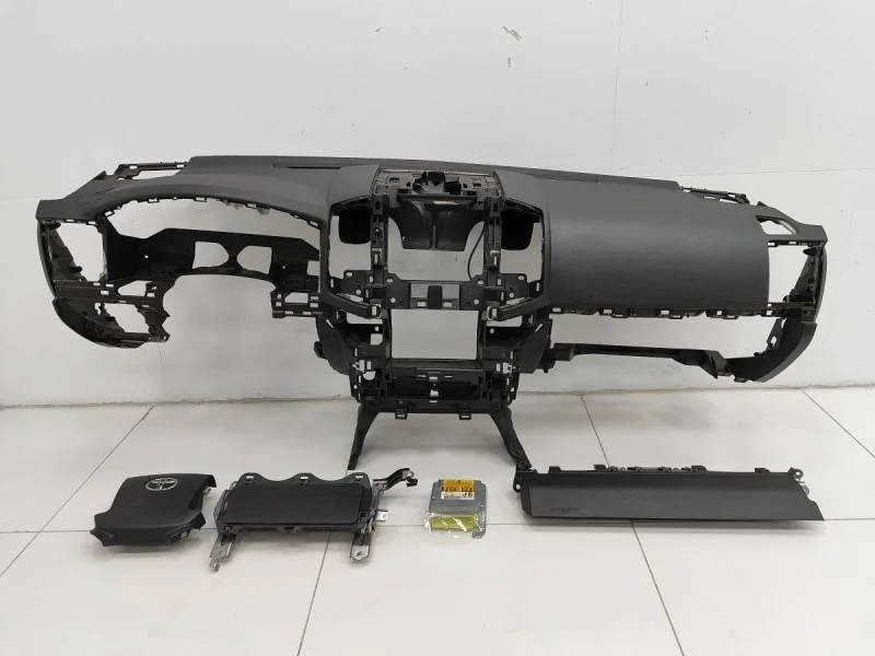 Подушка безопасности (комплект) Toyota Land Cruiser (J200) 2007-2015
