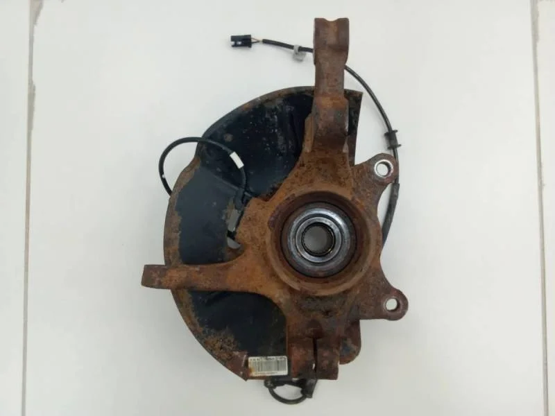 Кулак поворотный передний левый Hyundai ix35 (LM) 2010-2015