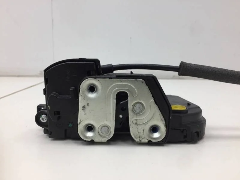 Замок двери передней левой Hyundai ix35 (LM) 2010-2015