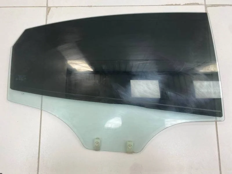Стекло двери задней правой Kia Rio 3 (UB) 2011-2017