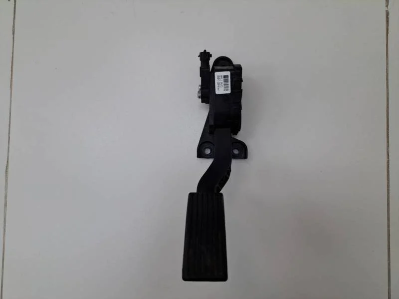 Педаль газа Kia Rio 3 (UB) 2011-2017