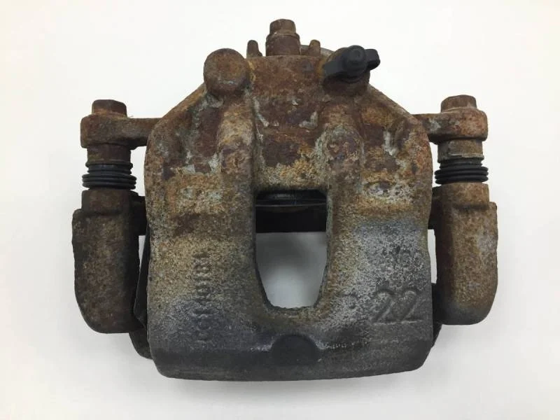 Суппорт передний левый Kia Rio 3 (UB) 2011-2017