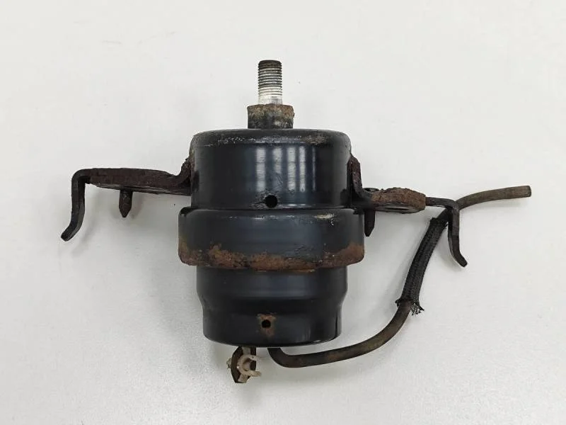 Опора двигателя левая Toyota Land Cruiser (J200) 2007-2015