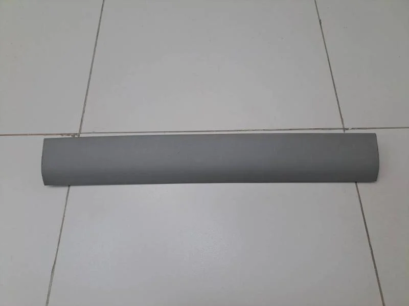 Обшивка двери багажника Suzuki Grand Vitara 2005-2015