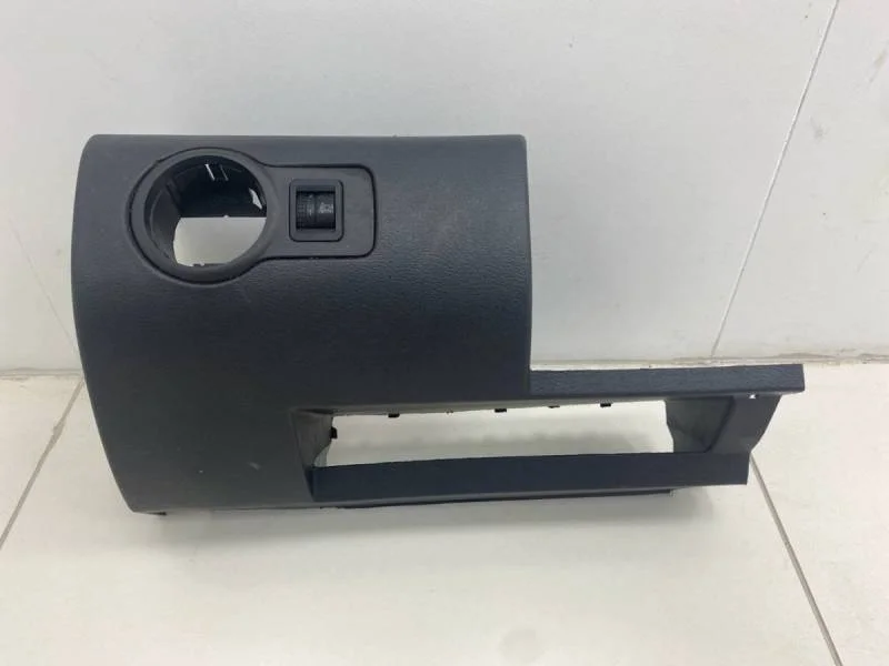 Накладка (кузов внутри) Skoda Octavia (A4 1U-) 2000-2011