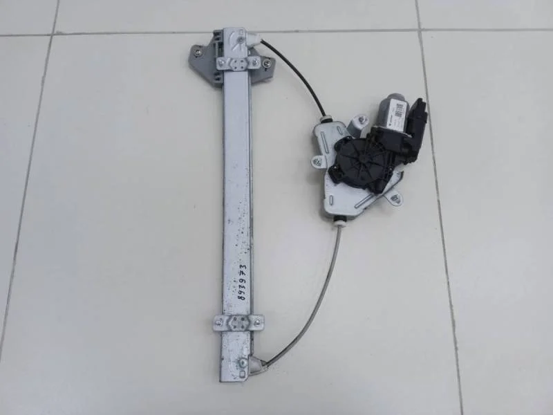 Стеклоподъемник электр. передний левый Hyundai Solaris 2010-2017