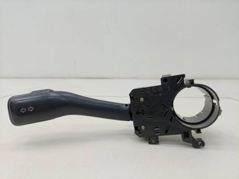 Переключатель поворотов подрулевой Skoda Octavia (A4 1U-) 2000-2011